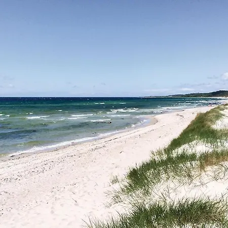 Three-bedroom Holiday In Aakirkeby Vester Somarken